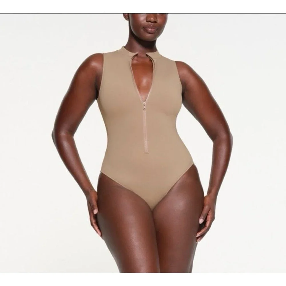 Skims Signature Swim Zip Front Sleeveless One Piece Desert XXS